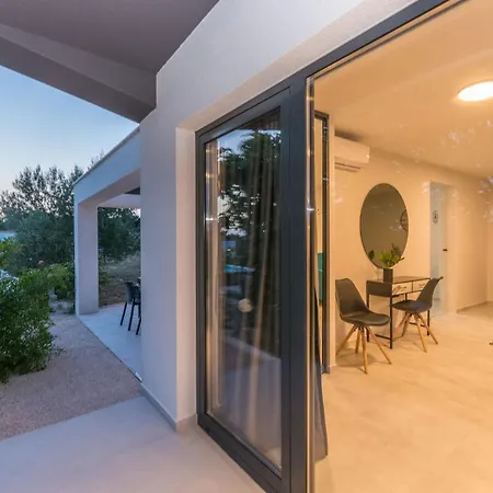 Vila Blackwood Zadarvillas *