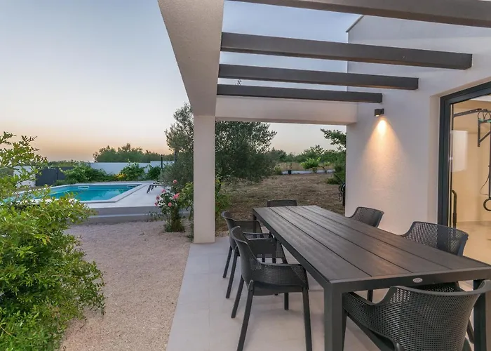 Villa Blackwood Zadarvillas